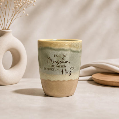 Personalisierte Tasse mit Gravur Namen | Geschenk für Mama | Geburtstagsgeschenk Frau | individuelle Keramiktasse