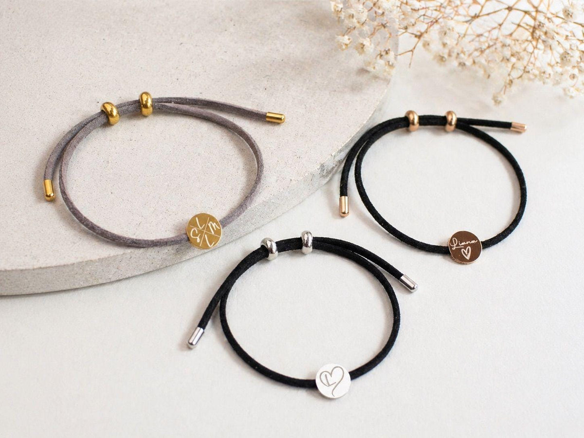 Personalisiertes Armband mit Gravur  Wunschname Armband Damen  Geschenk für Freundin, Mama, Schwester  Individuelles Schmuck Geschenk